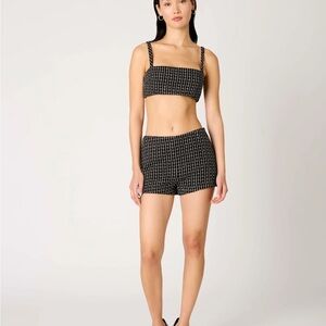 NIA Andre Short. Women's Black and White Patterned Shorts